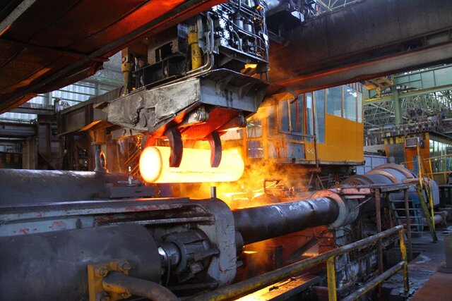 تبدیل اسفراین به قطب تولید فولاد با اختصاص معدن آهن اسفنجی