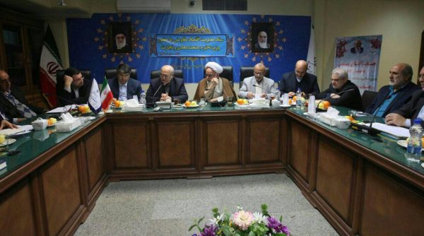 وزیر صنعت ، معدن و تجارت در جلسه ستاد مدیریت اقتصاد مقاومتی استان مرکزی