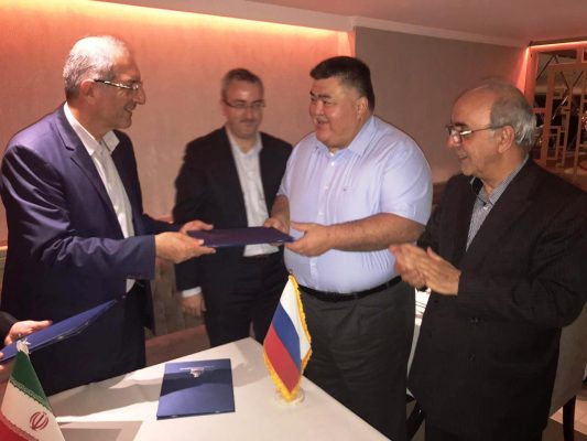  ایران و روسیه قرارداد تولید 500 واگن مسافربری  امضاء کردند